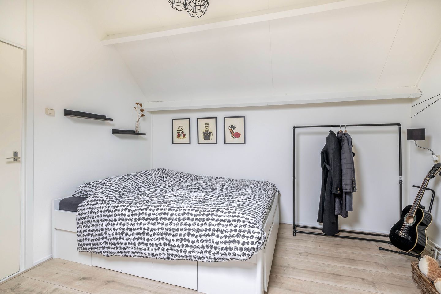 Foto 35 van Midden Woerd 35