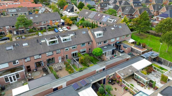 Foto 45 van Midden Woerd 35