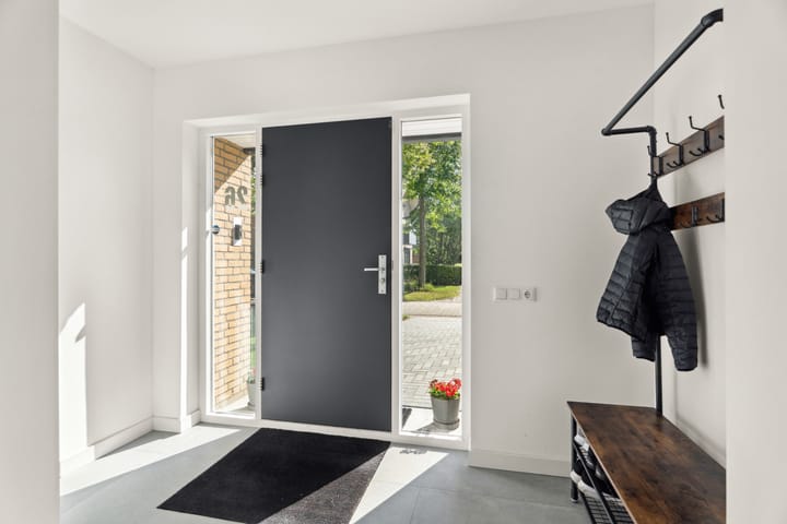 Foto 6 van Maandenweg 26