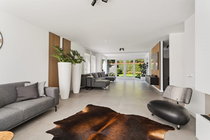 Foto 12 van Maandenweg 26