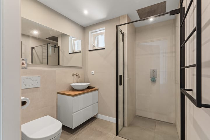 Foto 38 van Maandenweg 26