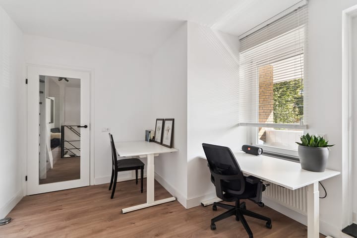 Foto 41 van Maandenweg 26