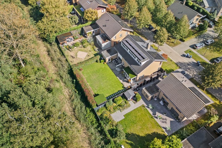 Foto 56 van Maandenweg 26