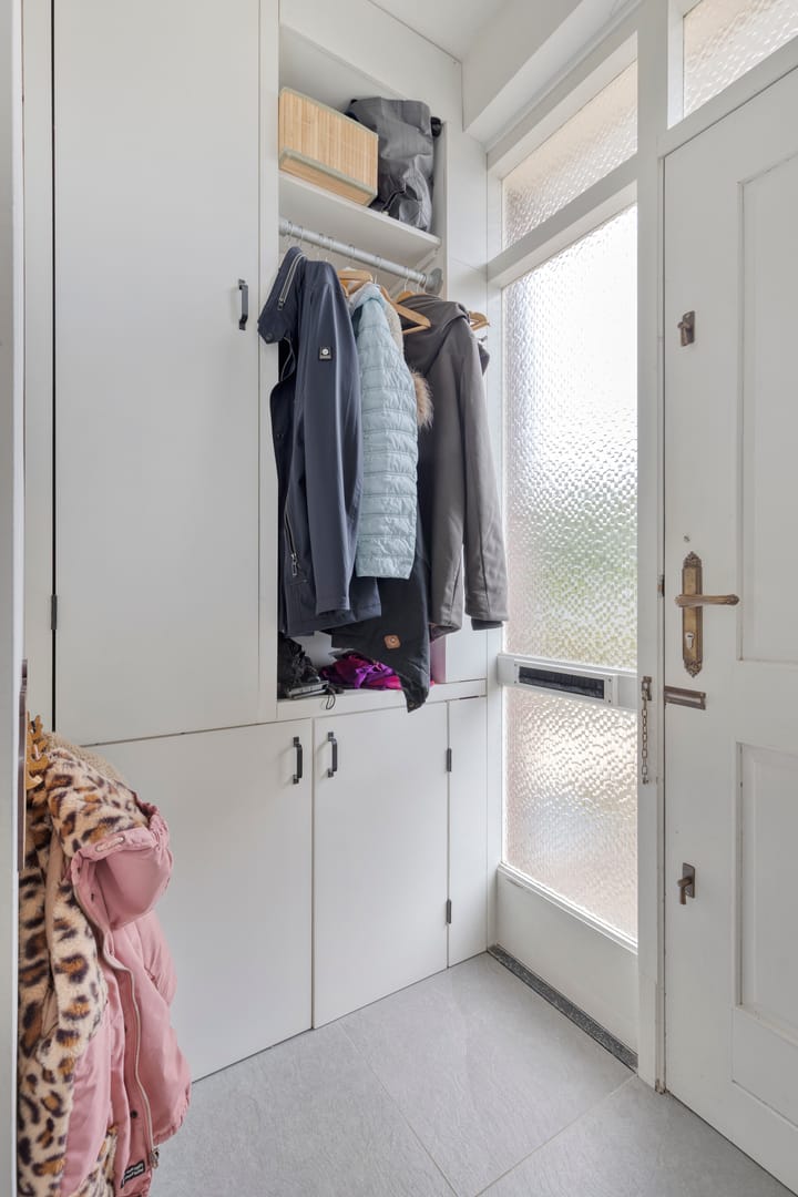 Foto 9 van Jan van Galenstraat 18