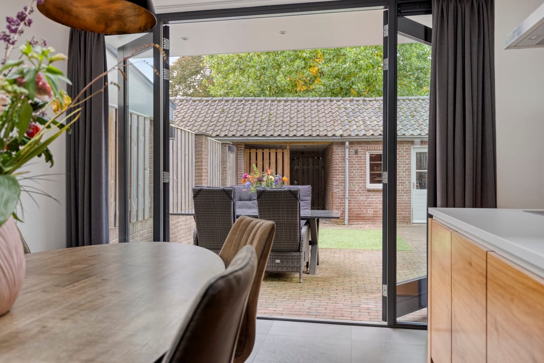 Foto 16 van Jan van Galenstraat 18