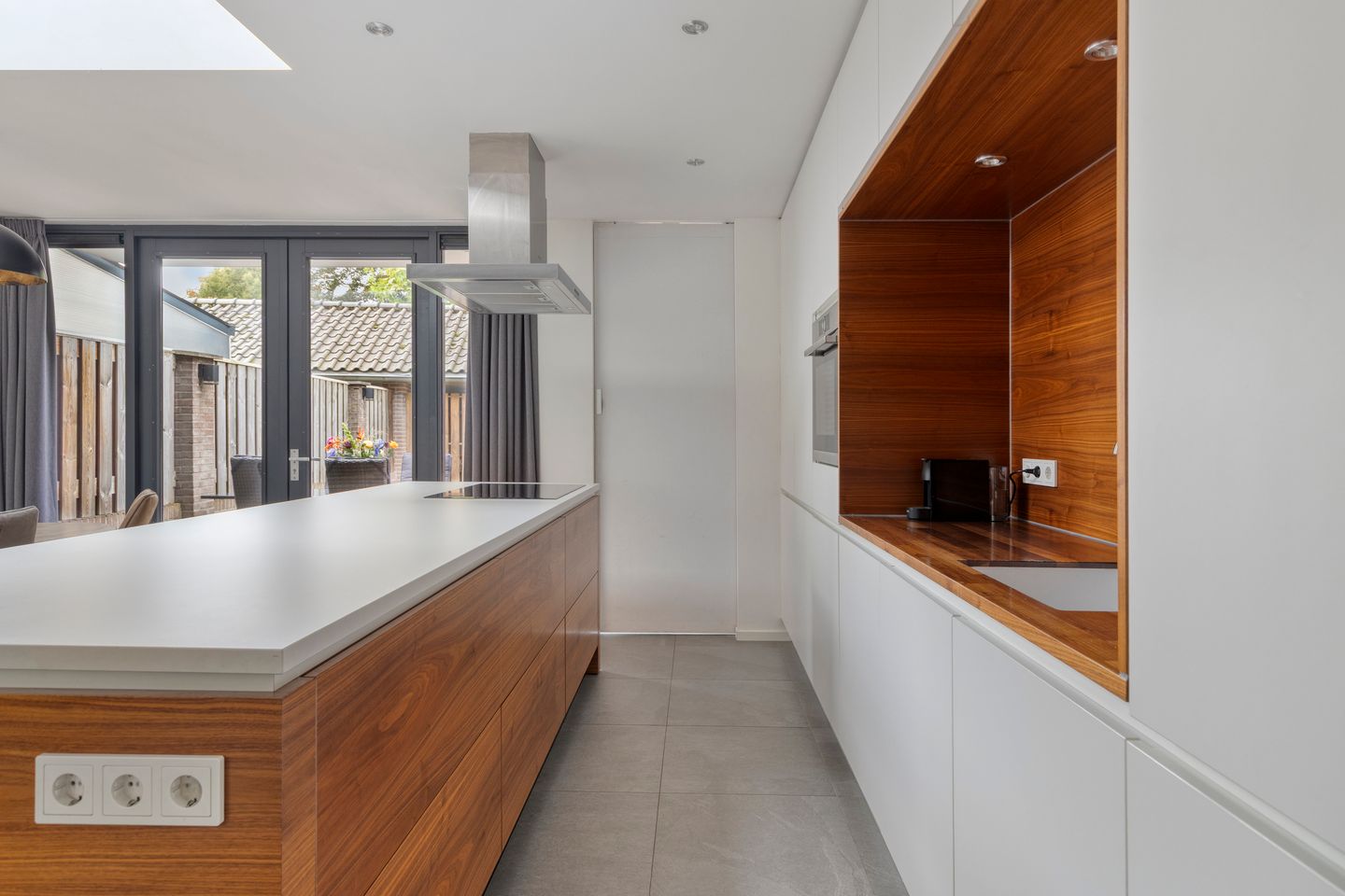 Foto 19 van Jan van Galenstraat 18