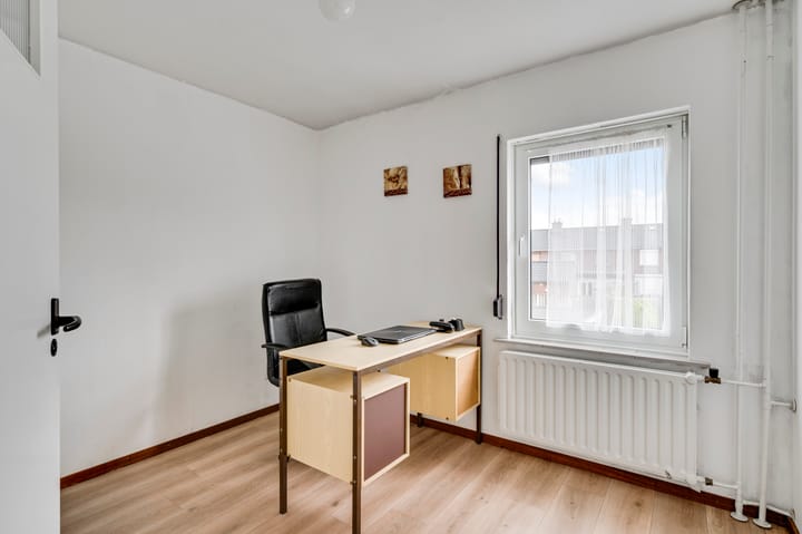 Photo 20 of Rozenstraat 34