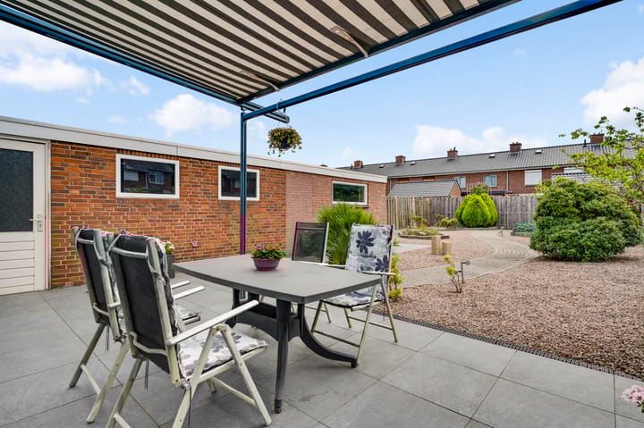 Photo 25 of Rozenstraat 34