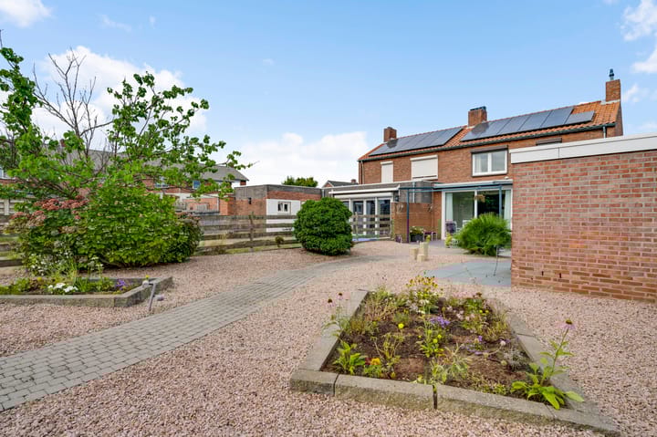 Photo 30 of Rozenstraat 34