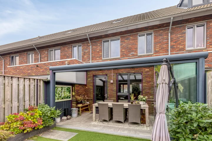 Photo 2 of Akkernoot 13