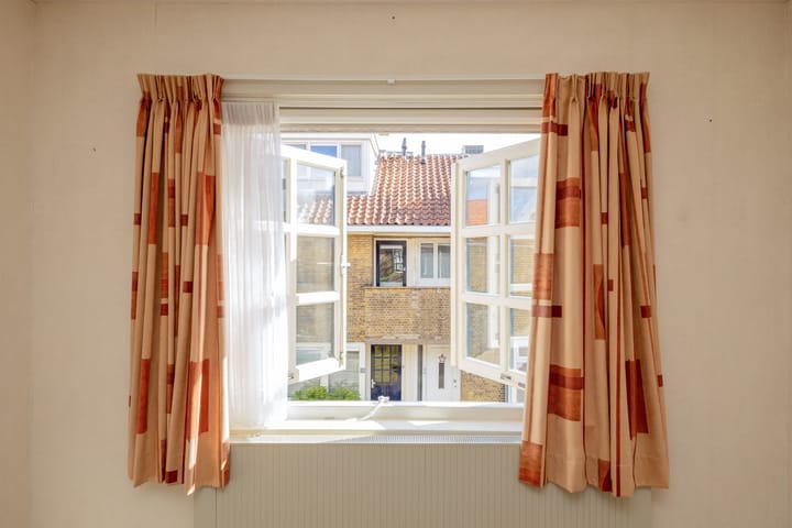 Photo 26 of Eerste kade 11