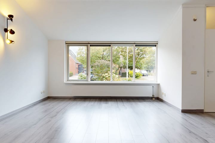 Photo 3 of Poortland 49