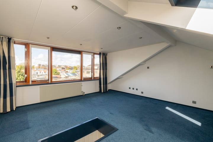 Photo 38 of Eerste kade 11