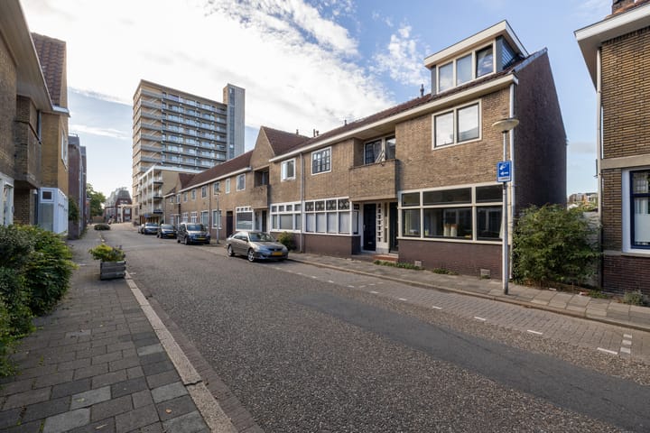 Photo 48 of Eerste kade 11