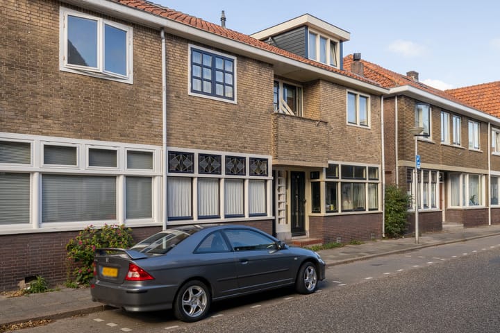 Photo 49 of Eerste kade 11