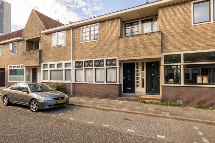 Photo 51 of Eerste kade 11