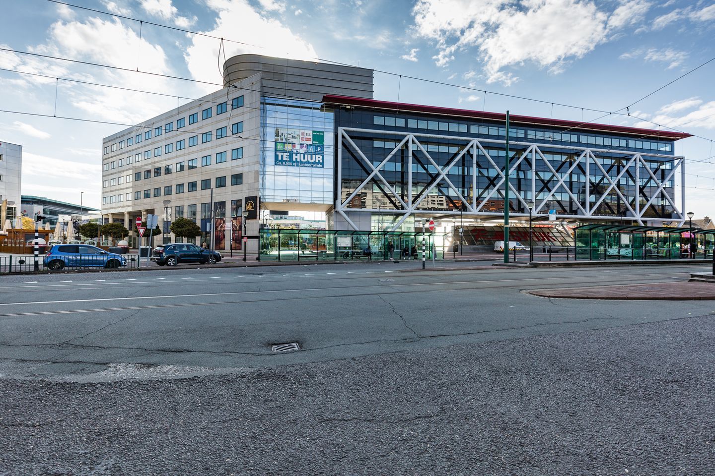 Bekijk foto 1 van Generaal Eisenhowerplein 111
