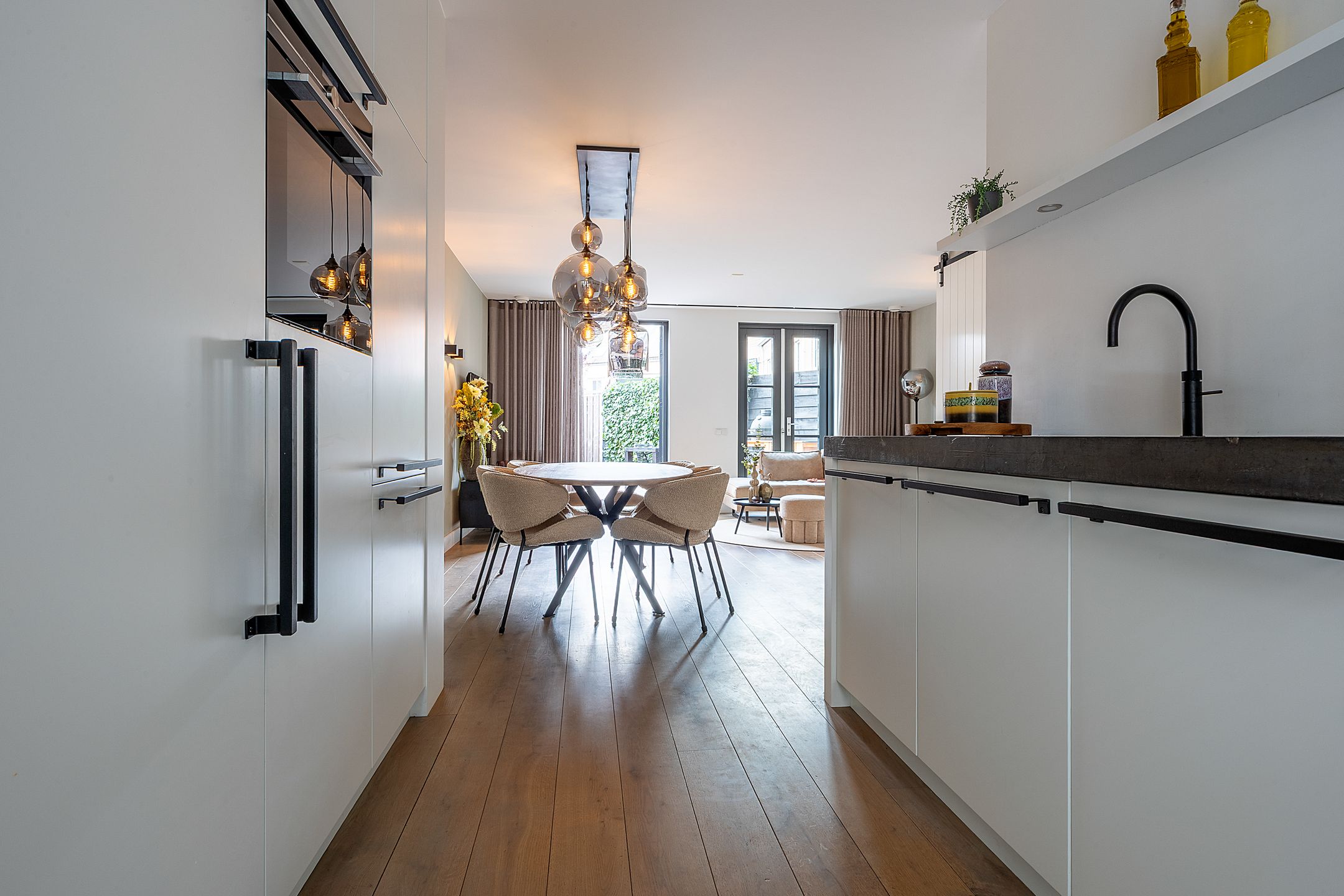 Photo 15 of Hevel 27