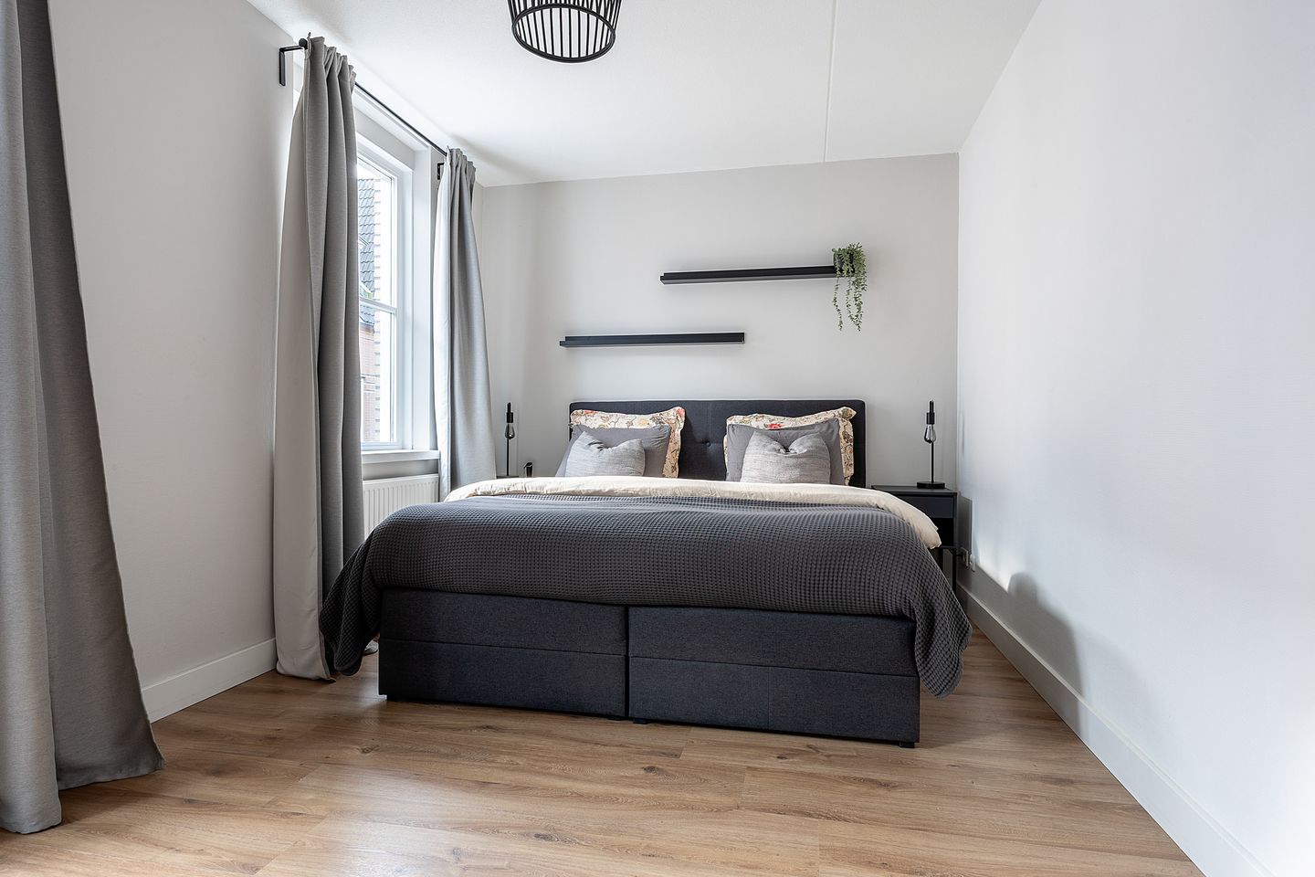 Photo 20 of Hevel 27