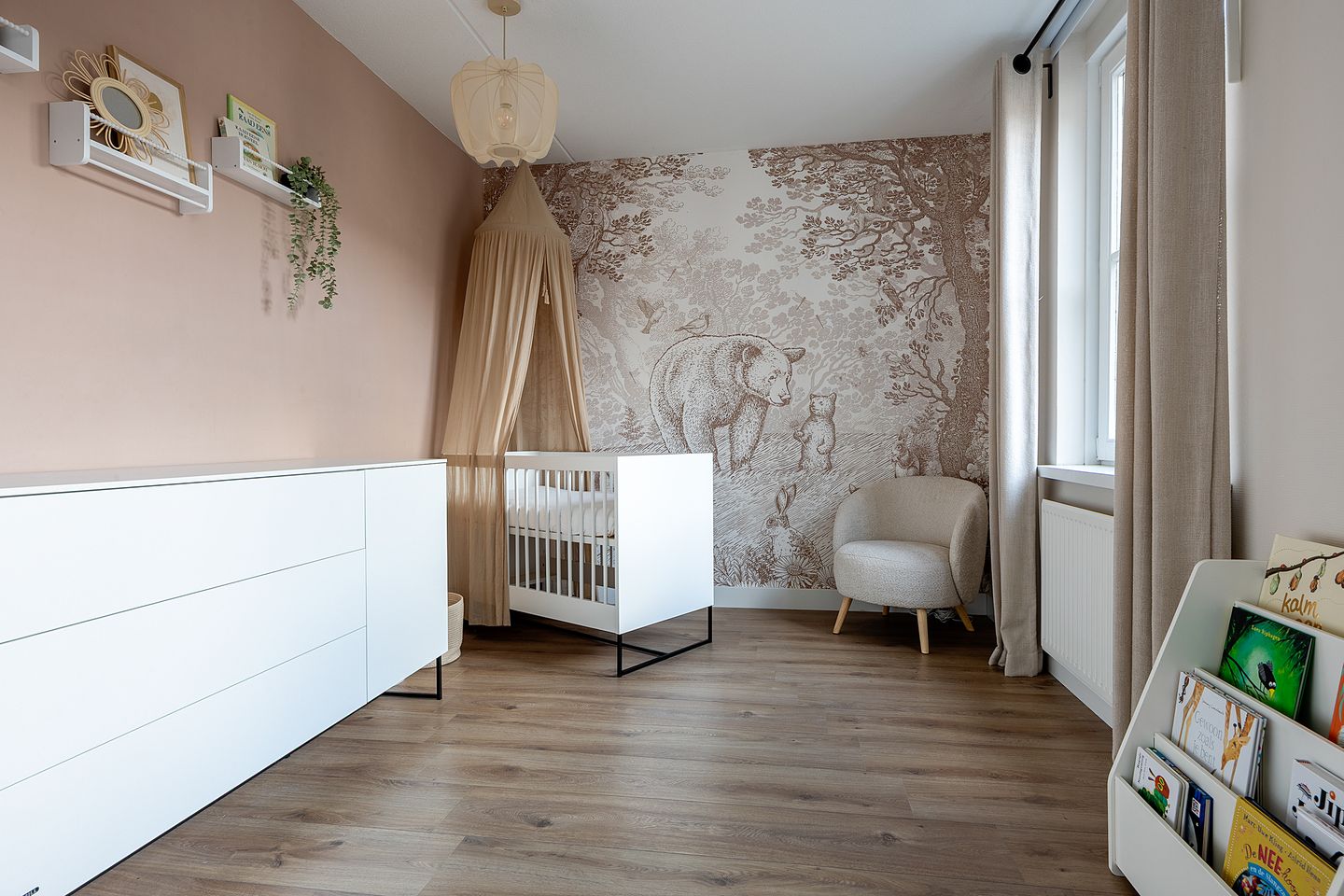 Photo 29 of Hevel 27