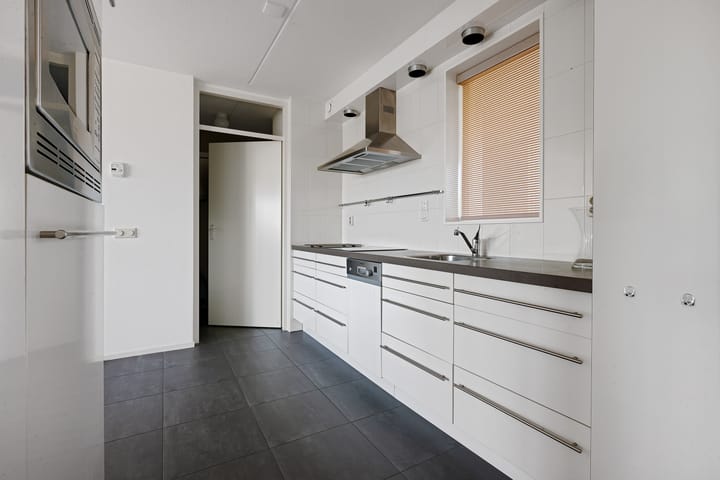 Photo 10 of Dorser 58