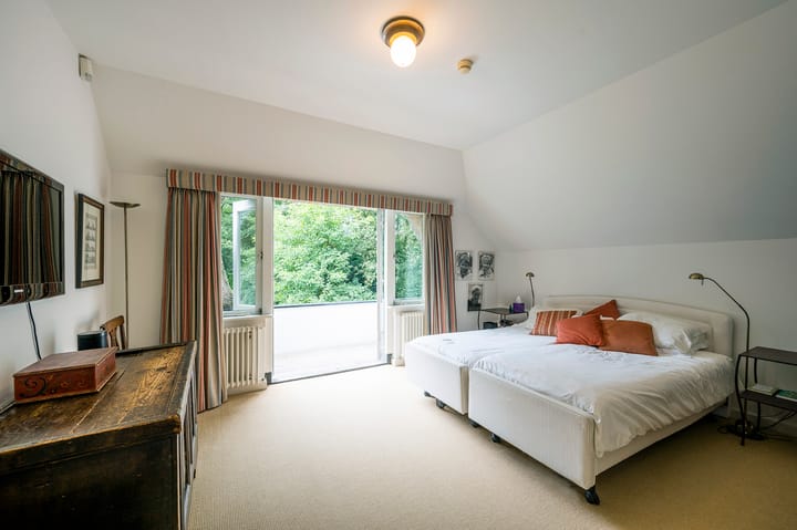 Photo 37 of Logosberg 5