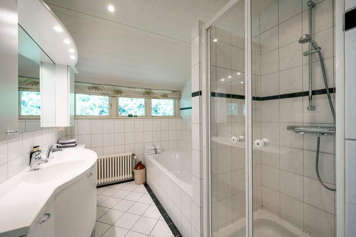 Photo 39 of Logosberg 5