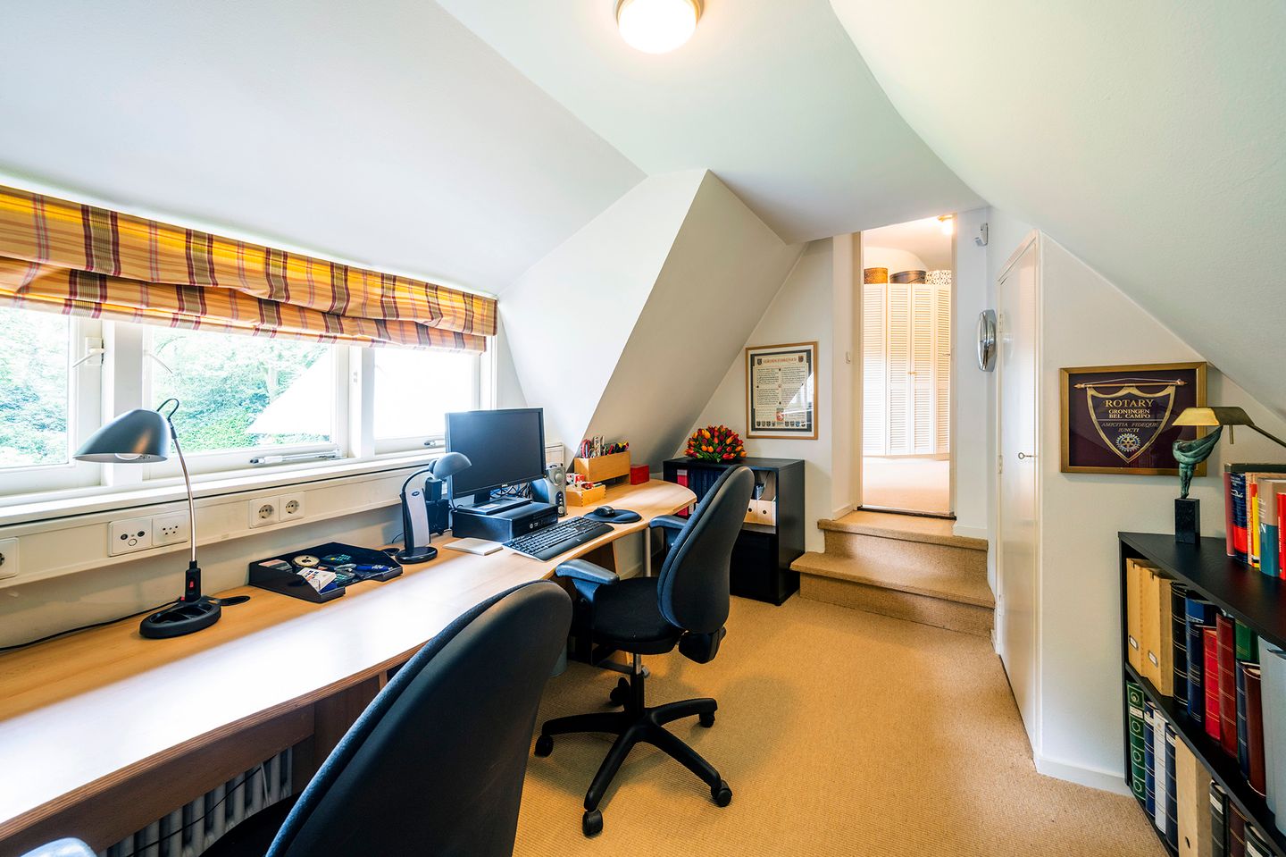 Foto 44 van Logosberg 5