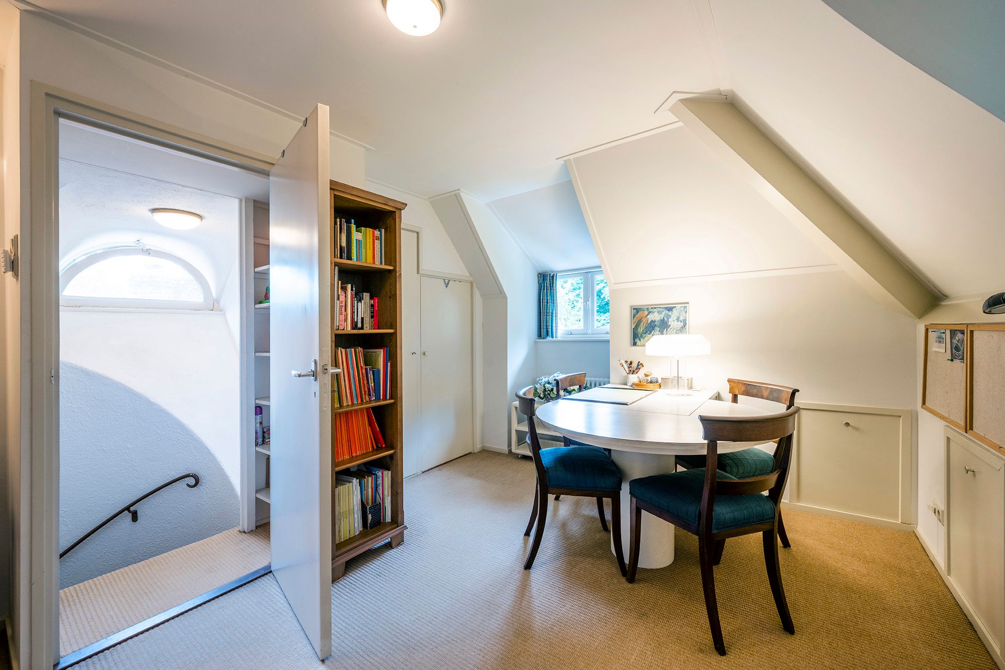 Foto 45 van Logosberg 5