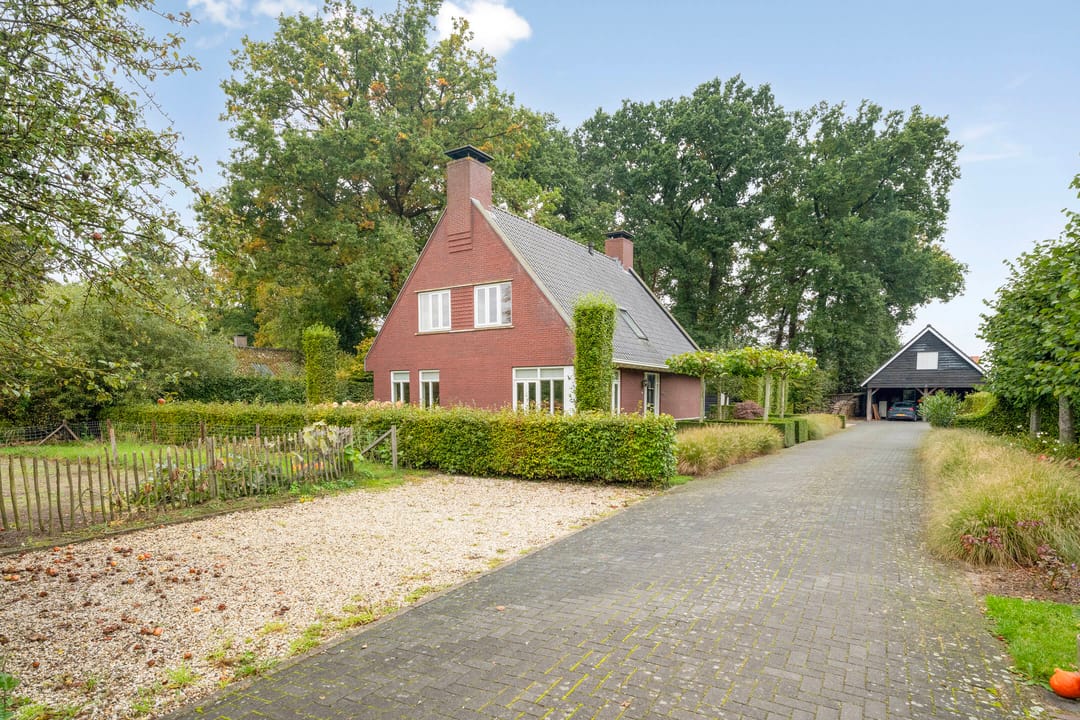 Foto 8 van Elburgerweg 43