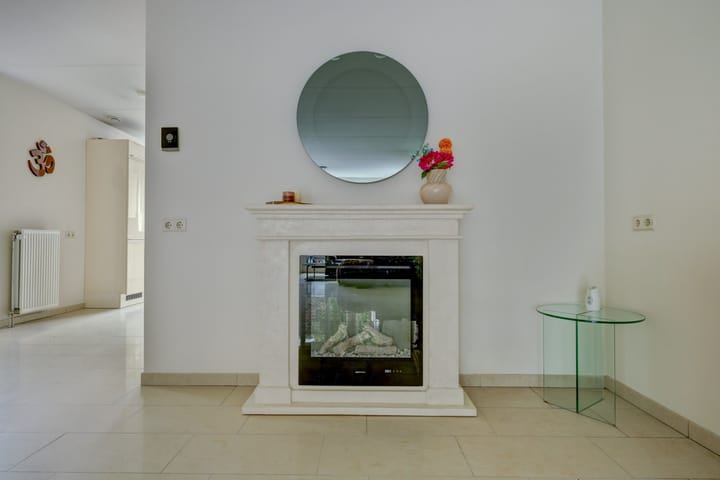 Photo 15 of Zwanebloem 47