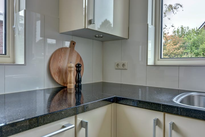 Photo 23 of Zwanebloem 47