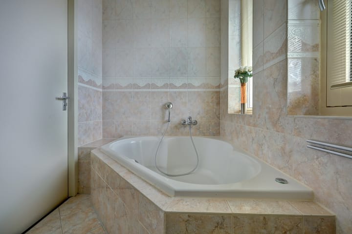 Photo 52 of Zwanebloem 47