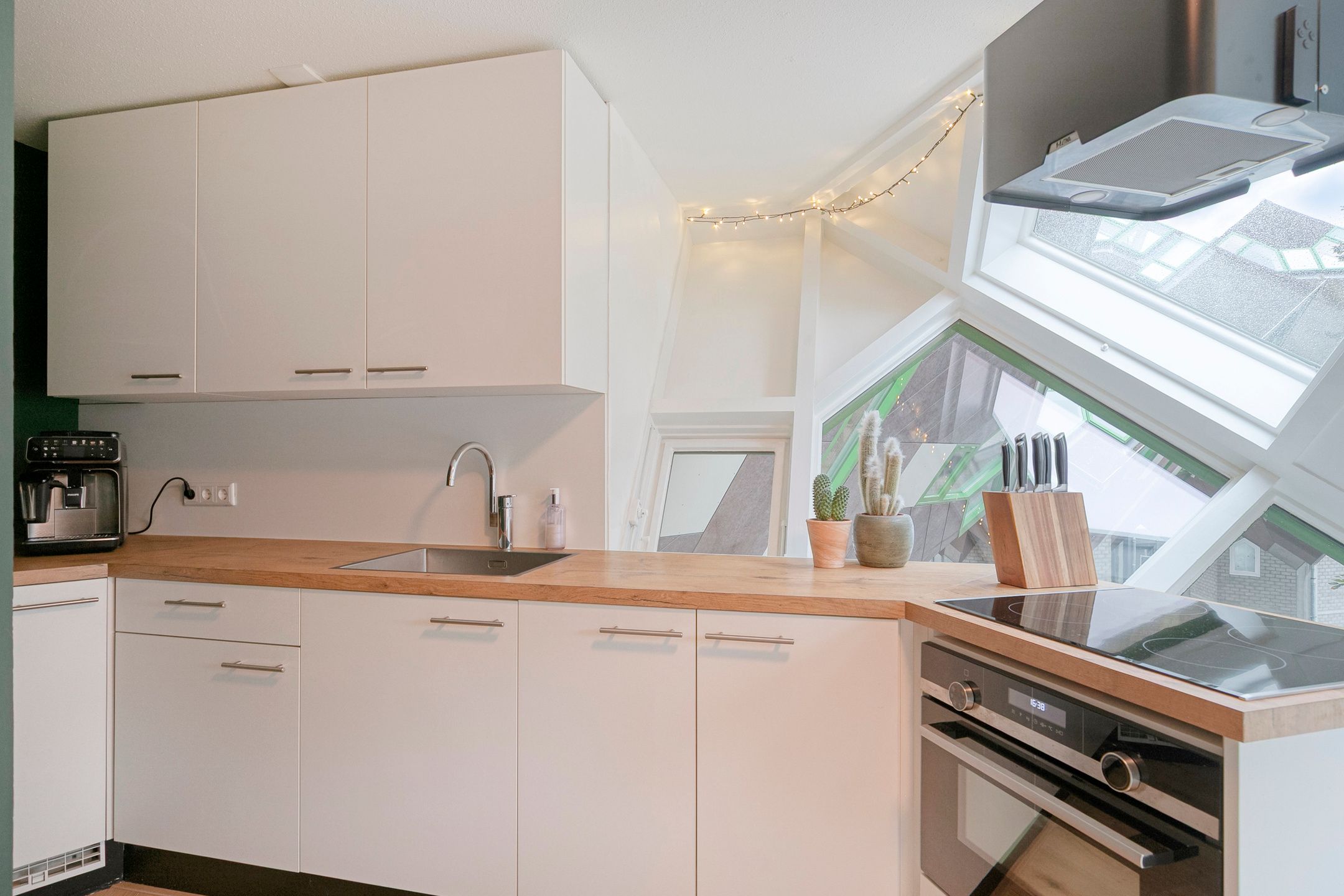 Photo 12 of Piet Blomplein 8