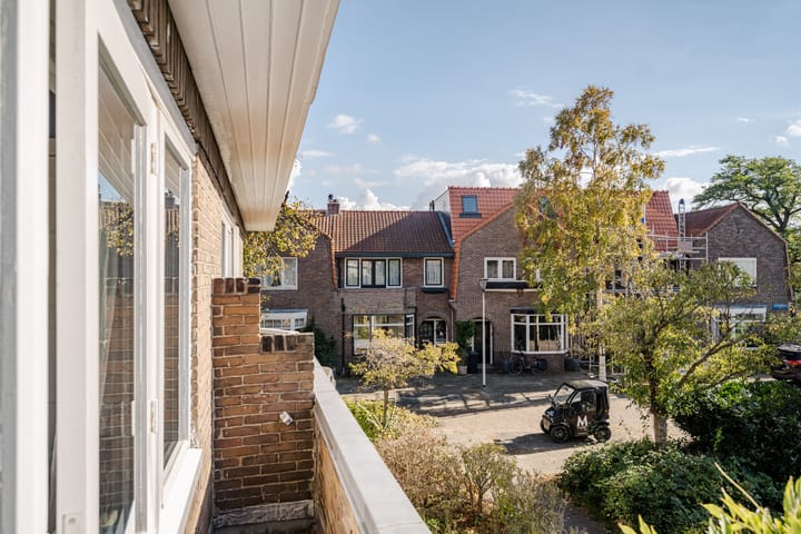 Foto 30 van Rhododendronplein 14