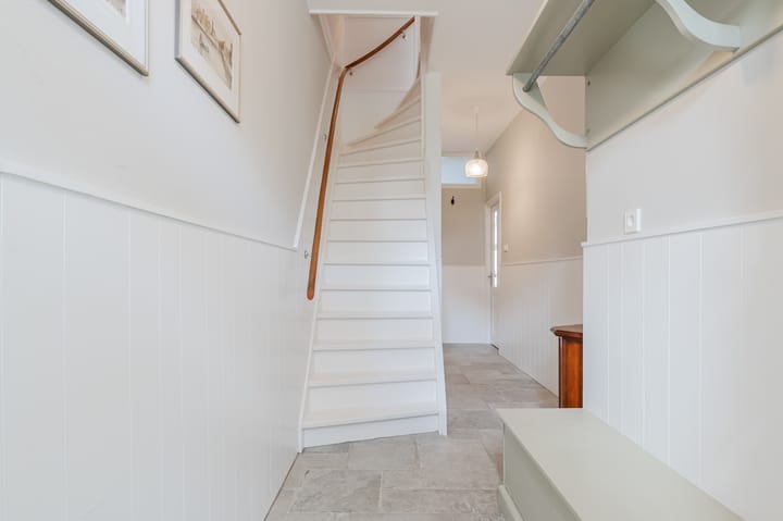 Foto 11 van Voorstraat 154