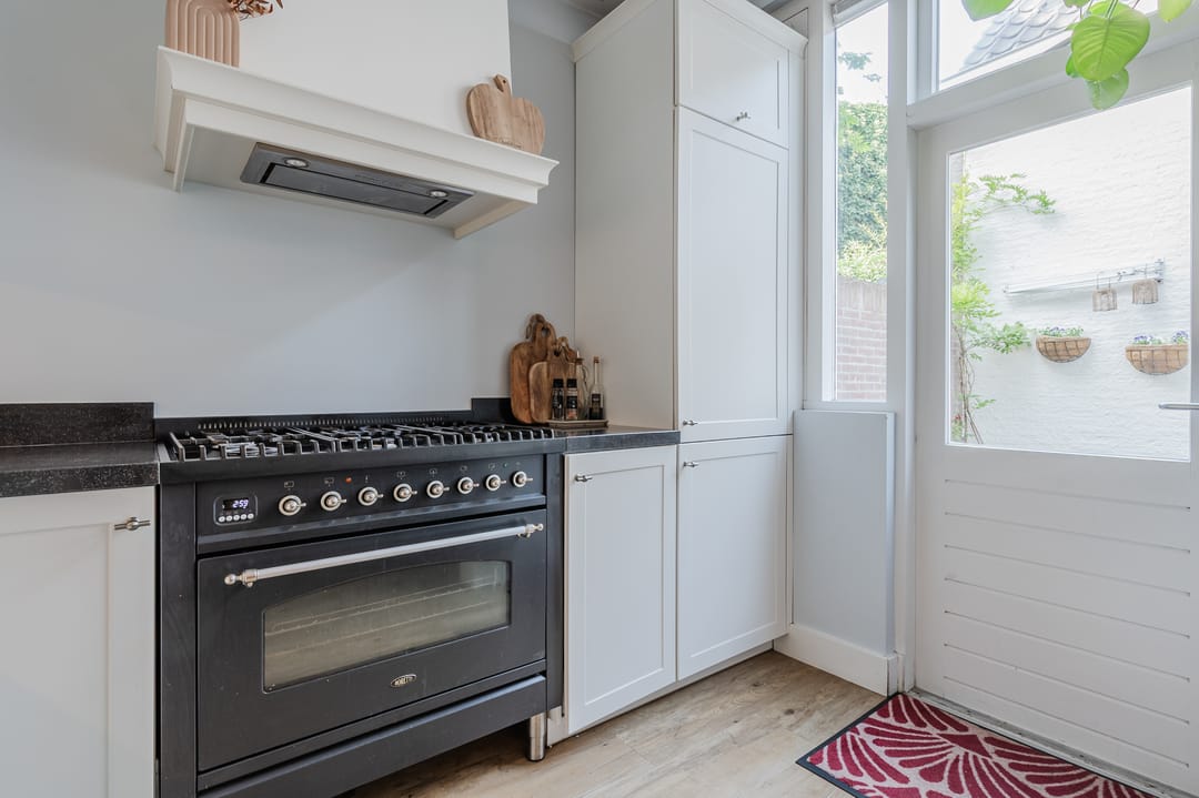 Foto 26 van Voorstraat 154