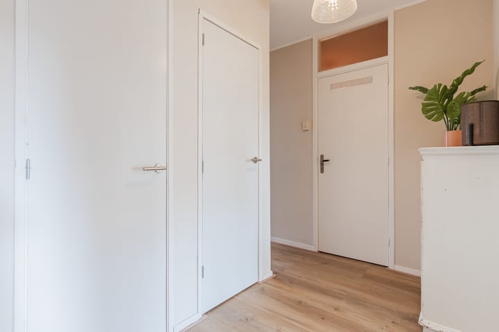 Foto 43 van Voorstraat 154