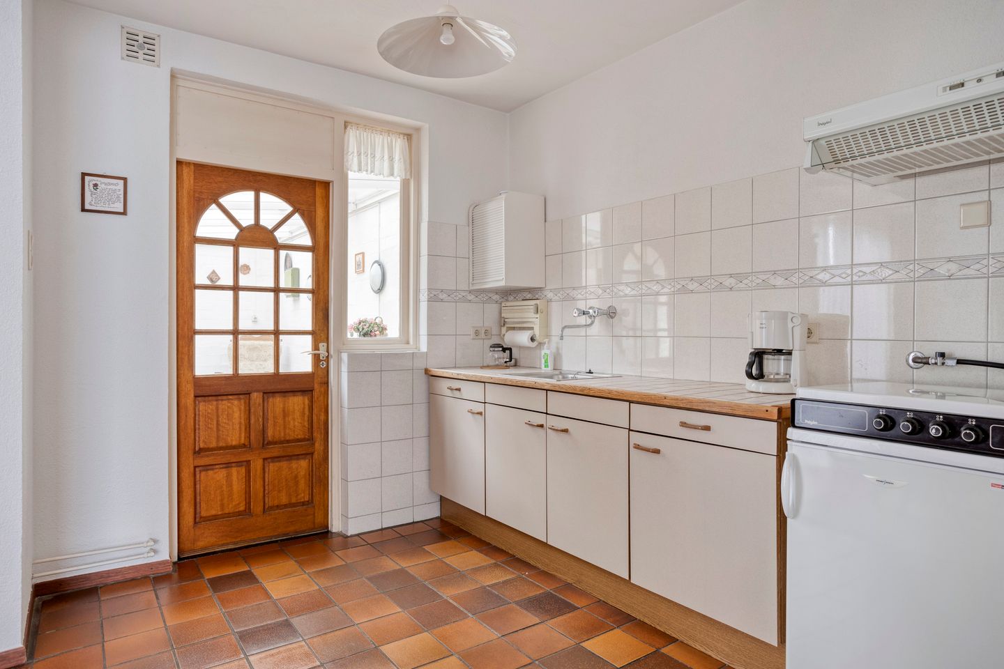 Photo 14 of Prof.Dr. J.E. de Quaystraat 16