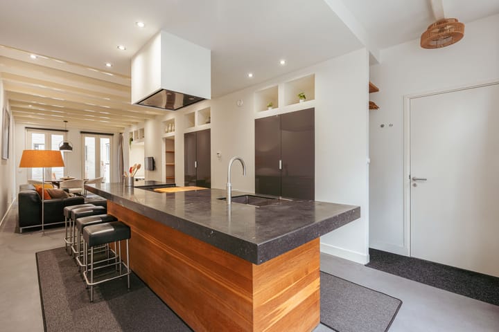 Photo 2 of Goudsbloemstraat 61-H