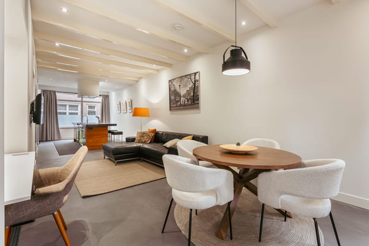 Photo 3 of Goudsbloemstraat 61-H