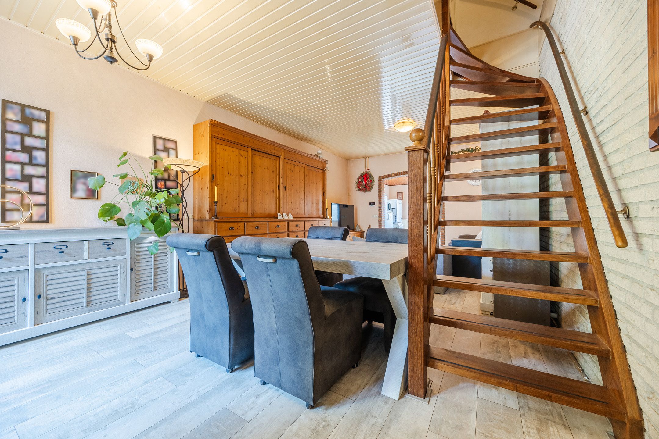 Photo 15 of Kerkstraat 37