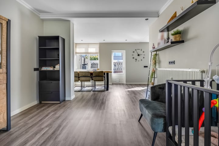 Photo 5 of Lunenburg 196