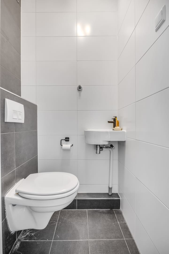 Photo 12 of Lunenburg 196