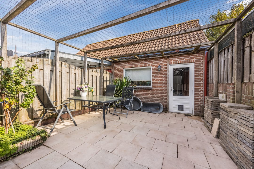 Photo 38 of Kerkstraat 37