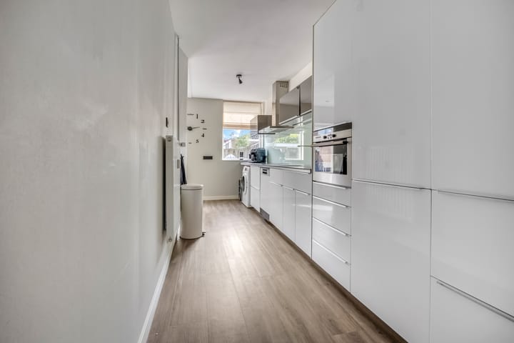 Photo 8 of Lunenburg 196