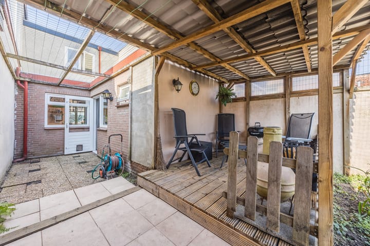 Photo 41 of Kerkstraat 37