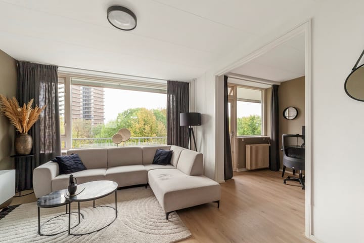 Photo 2 of Chopinplein 160