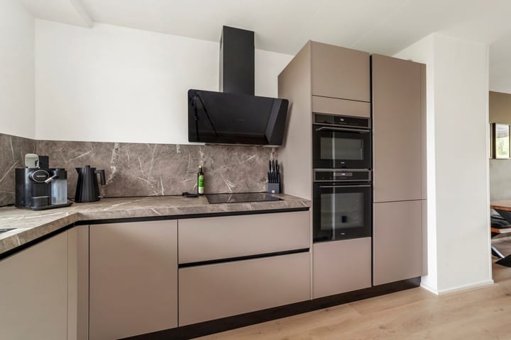 Photo 3 of Chopinplein 160