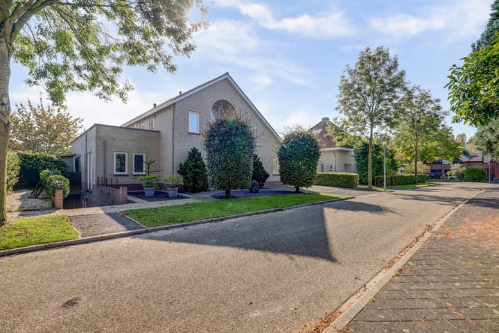 Foto 2 van de Gamert 2402